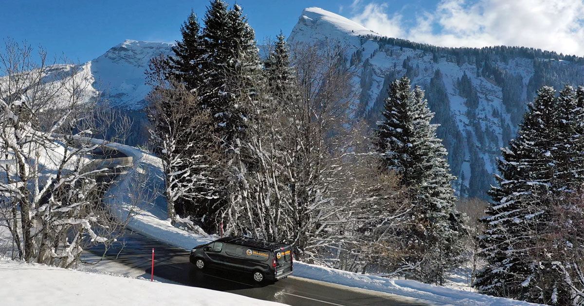 Early snow covers Morzine village with fresh powder – book your Geneva to Morzine transfer now for winter 2025/26